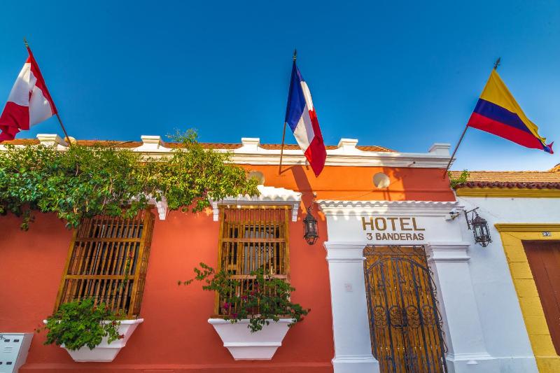 Hotel 3 Banderas - image 1