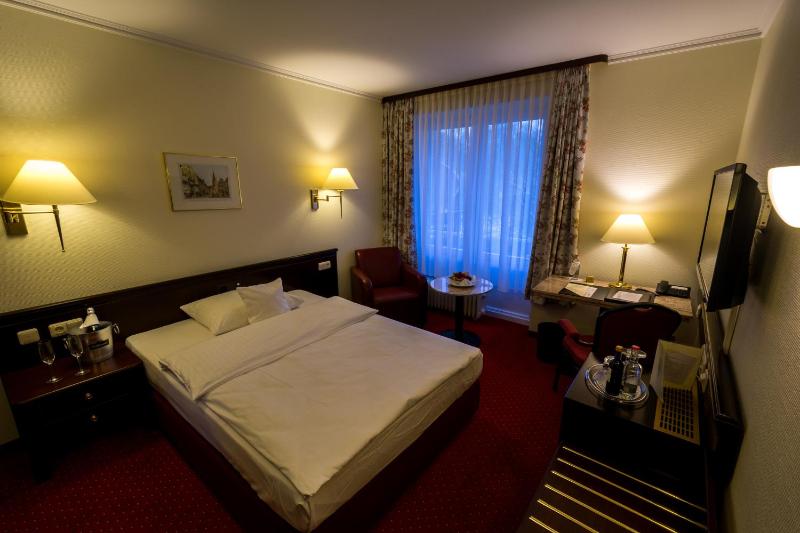 Comfort Single Room image 2