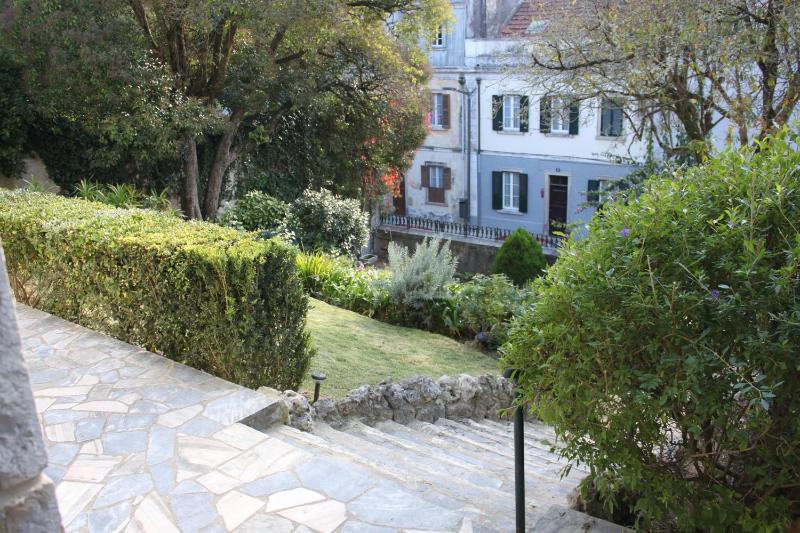 Family Room with Shared Bathroom image 2