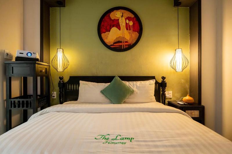 The Lamp Homestay Hue - image 2
