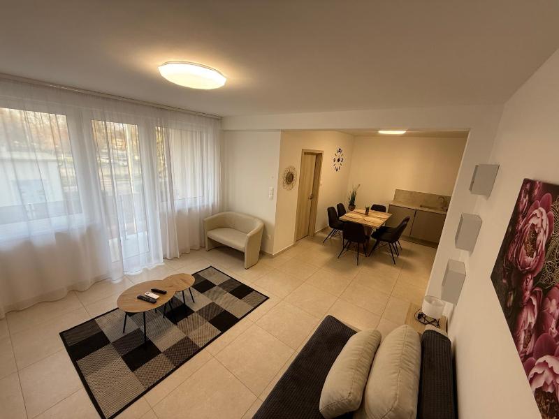 Zam-Zem Lux Apartmanok - image 27