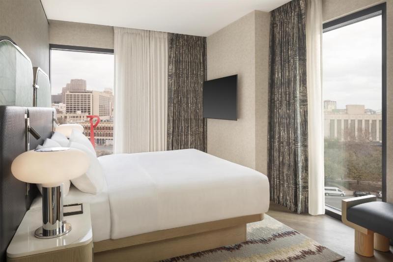 The Monarch San Antonio Curio Collection By Hilton - image 8