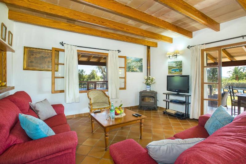 Villa Monserrat by Villa Plus - image 24