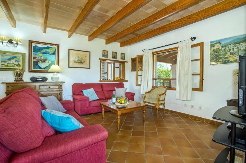 Villa Monserrat by Villa Plus - image 9
