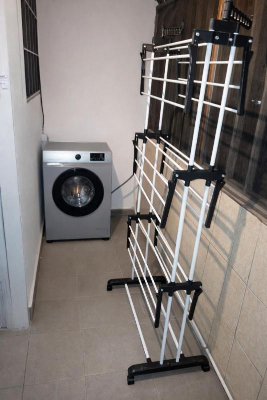 Suite Premium à Makepe Groupe électrogène Wifi Climatisée Secure - image 15