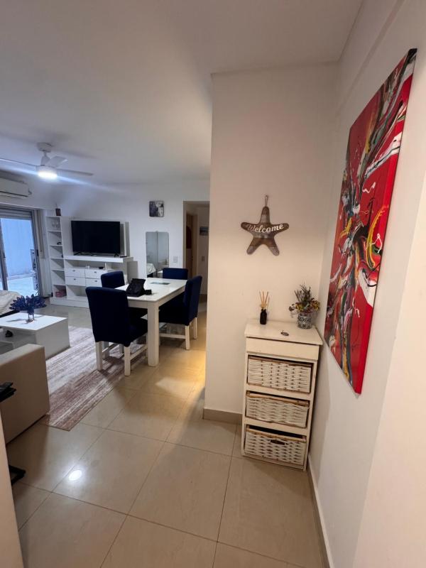 Palermo Gem -Bright & Stylish Apartment with Private Large Patio - image 15