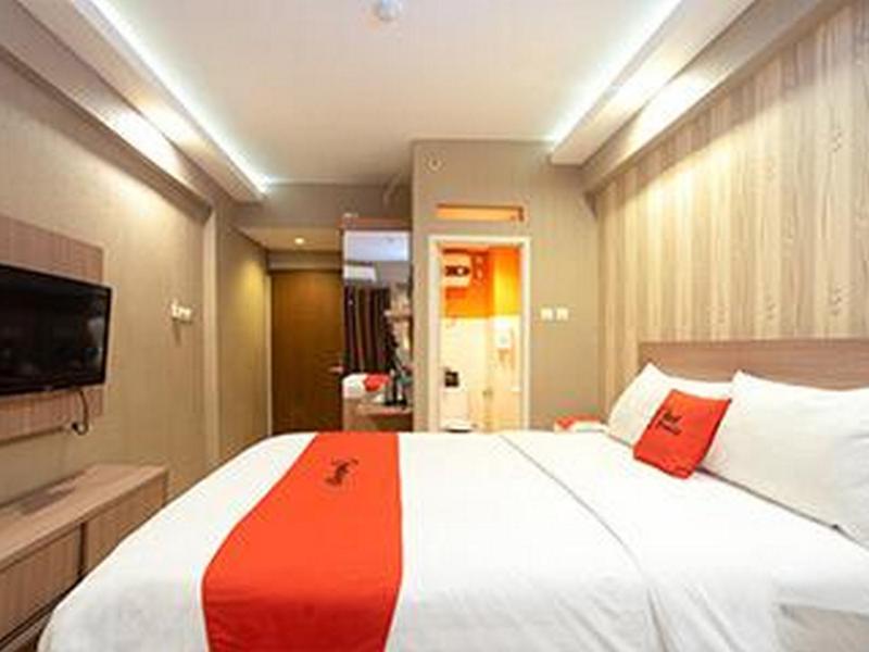 RedDoorz Apartment at Bogor Valley - image 27