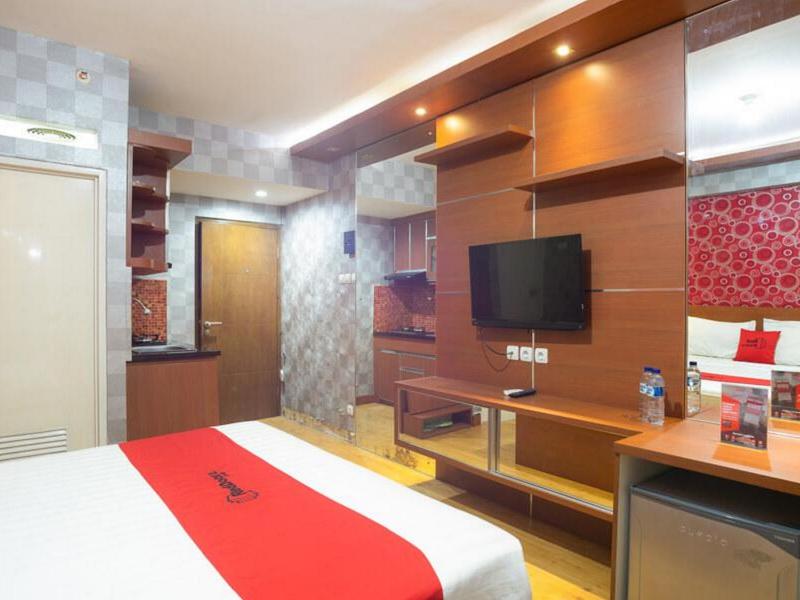 RedDoorz Apartment at Bogor Valley - image 36