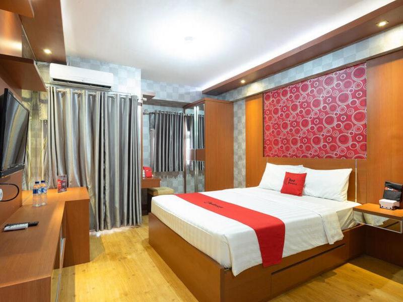 RedDoorz Apartment at Bogor Valley - image 25