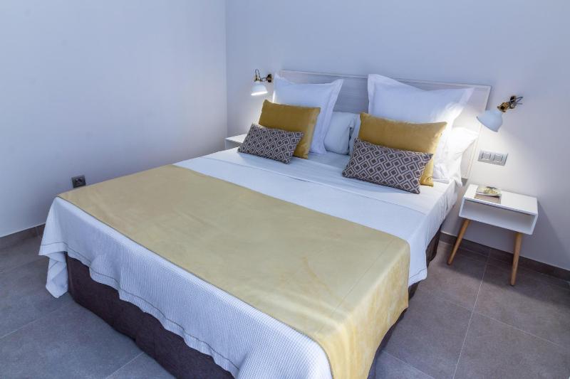 URBANSEA Holiday Homes - image 6