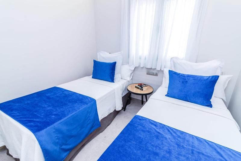 URBANSEA Holiday Homes - image 11