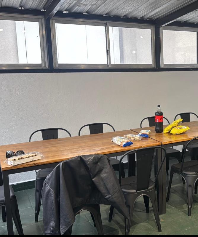 Palermo Gem -Bright & Stylish Apartment with Private Large Patio - image 14