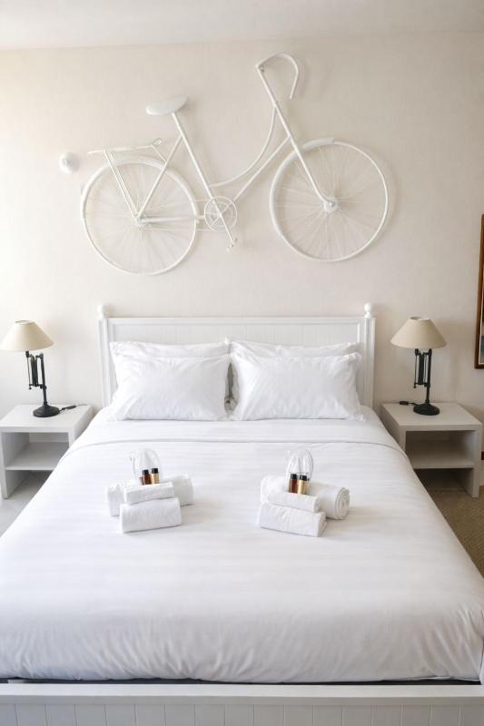 Vinessa Rooms - image 20