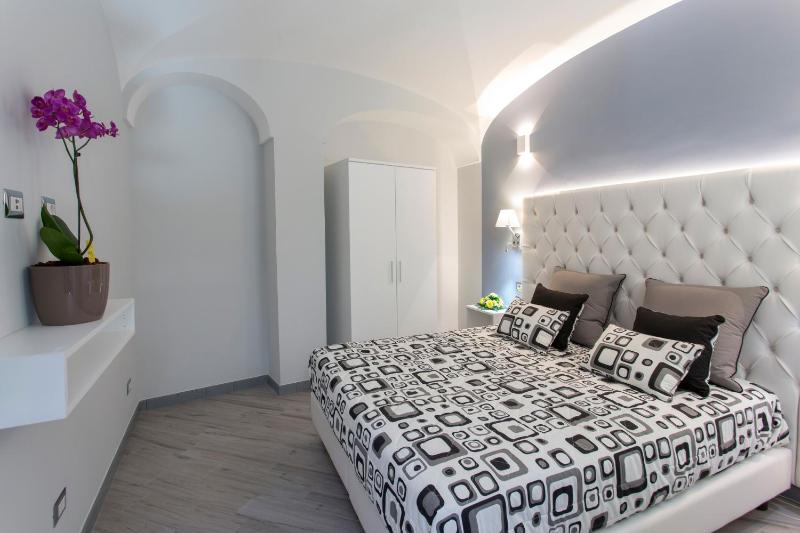 Amalfi Apartments Design centro storico - image 14