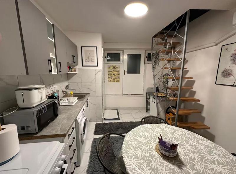 Old Town Central Loft 23 - image 6