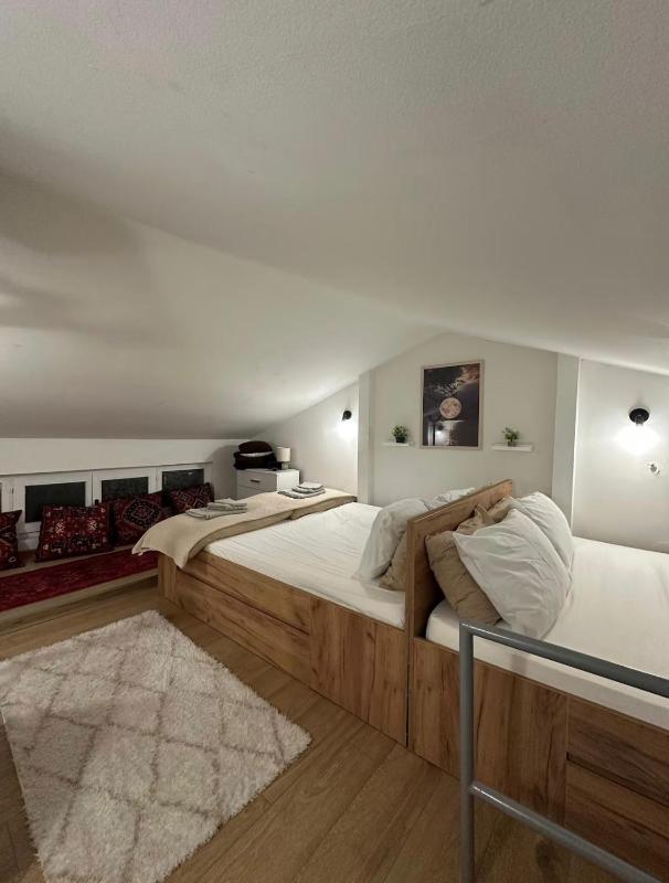 Old Town Central Loft 23 - image 11