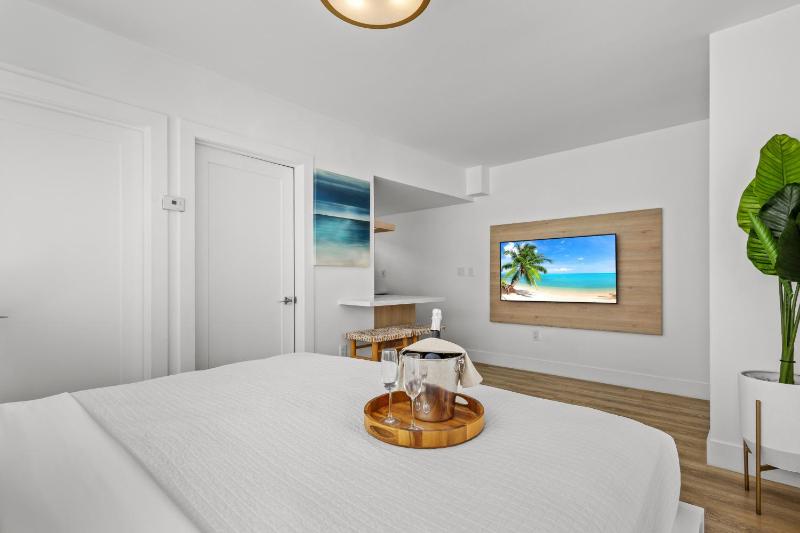 Bentley Hotel South Beach - image 24