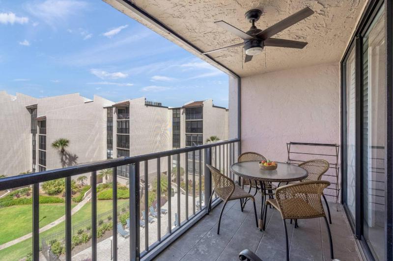 Siesta Breakers With Ocean Views 5th Floor - image 28