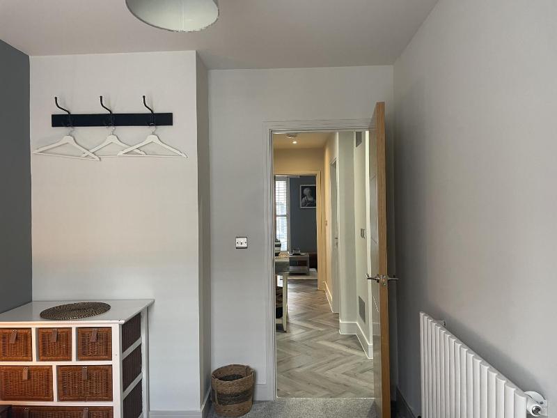 New Luxury Apartment in Town Centre - image 23