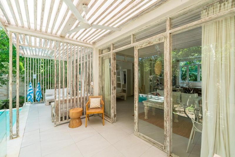 Saffron Suite - Private Pool Villa Diani - image 15