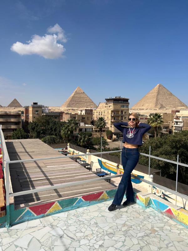 Matto Pyramids Inn - image 1