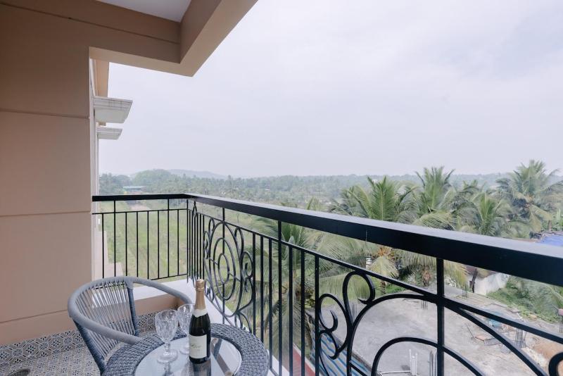 The Blue Nook a premium 1BHK suite by Da Alohas - image 12