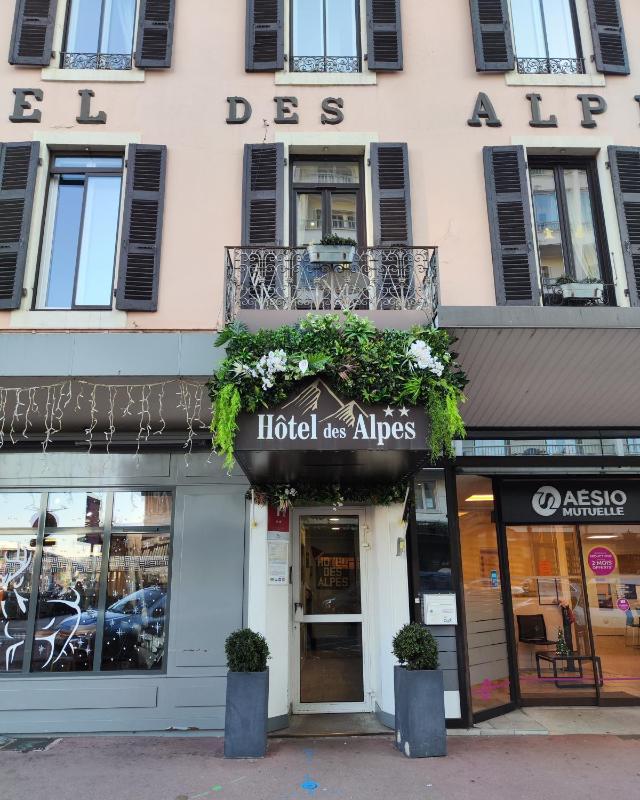 Hôtel des Alpes - image 17