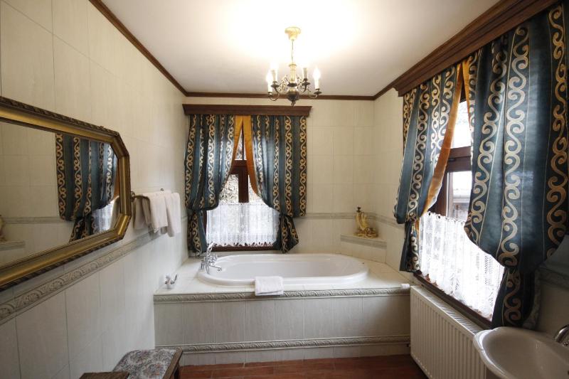 Superior Double Room image 4