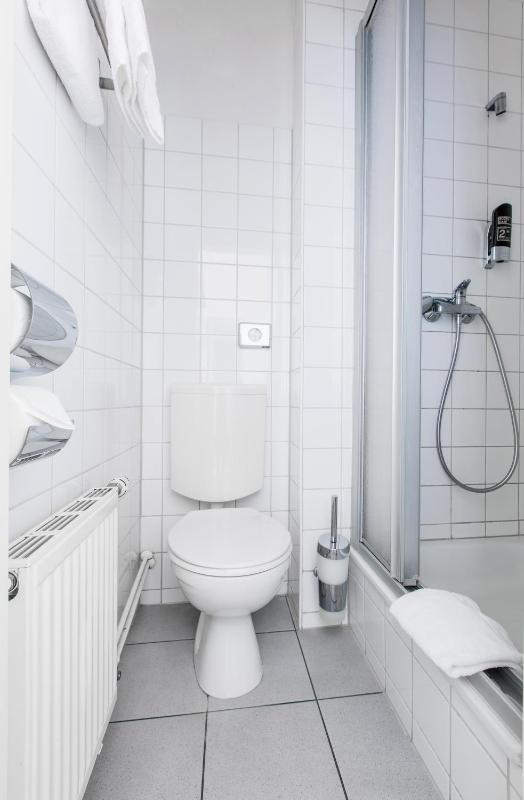 Single Room image 1