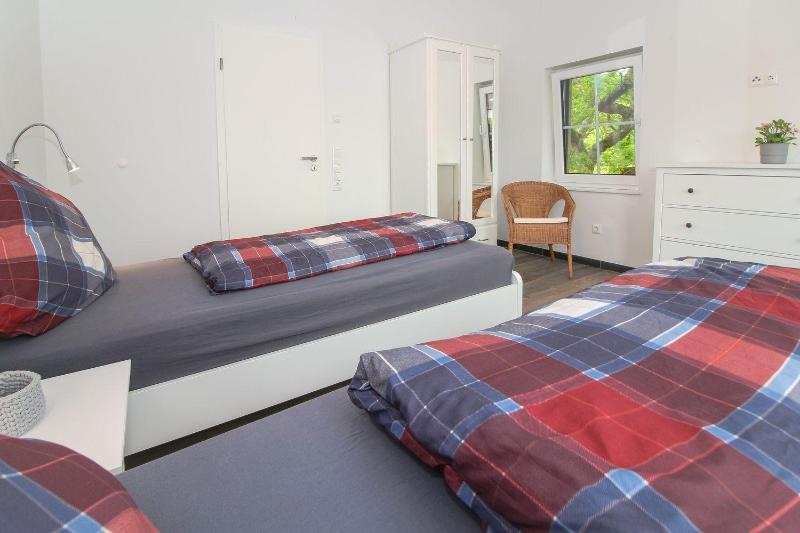Zum-Stall - image 19