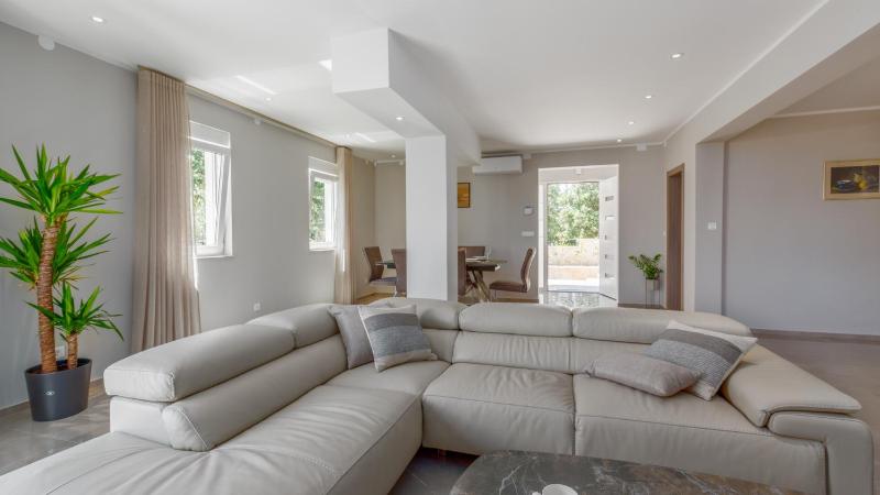 Villa Cissa by Villas Guide - image 14