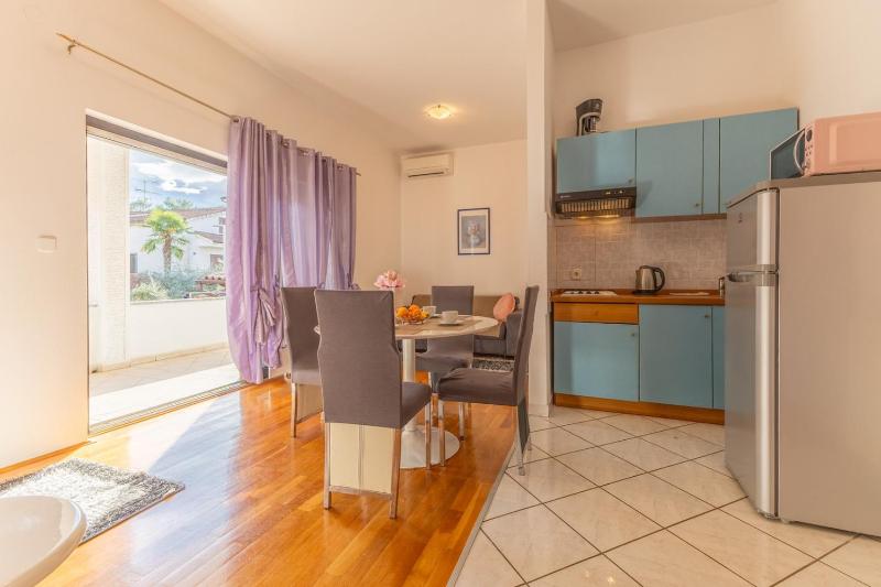 Apartments Aida - image 6