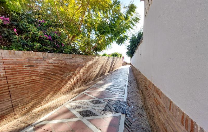 1 Bedroom Stunning Apartment In Torremolinos - image 24