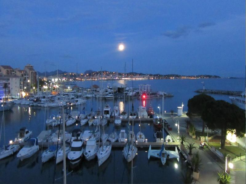 Boutique Apartment Hirondelle Port Frejus - image 10