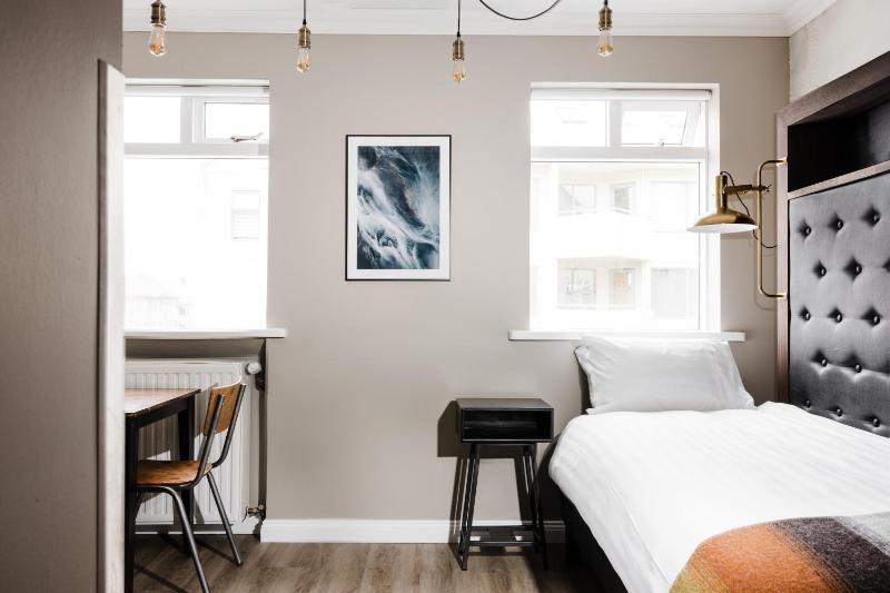 ODDSSON Downtown Hotel - image 4