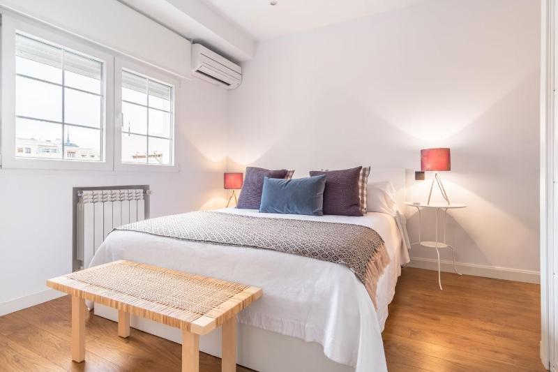 Apartamento Chic para 2 en la Golden Mile Madrid - image 6
