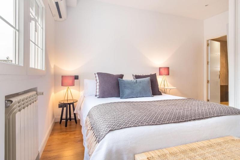 Apartamento Chic para 2 en la Golden Mile Madrid - image 7