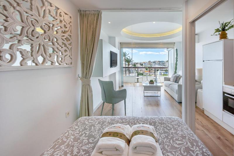797 HOLIDAY RENTALS - Estudio con vistas frontales al Mar - image 25