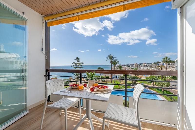 797 HOLIDAY RENTALS - Estudio con vistas frontales al Mar - image 6