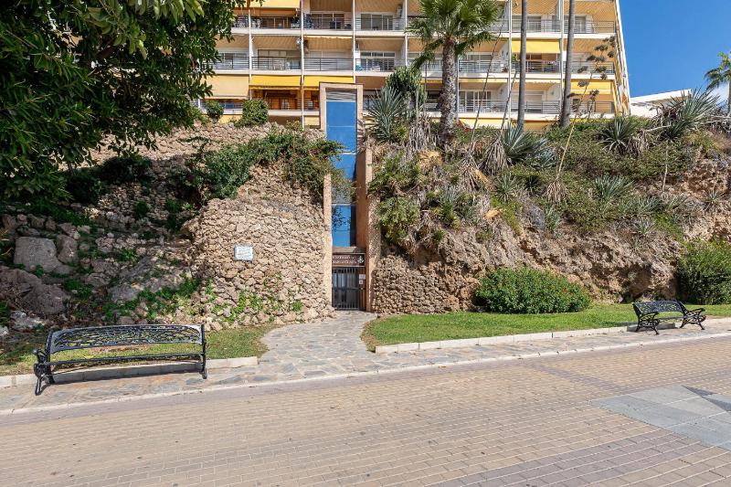 797 HOLIDAY RENTALS - Estudio con vistas frontales al Mar - image 13