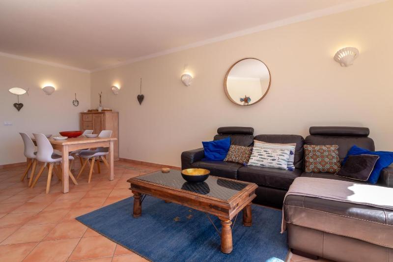 Front line townhouse Face la mer in Ferragudo luxury sea views - image 38