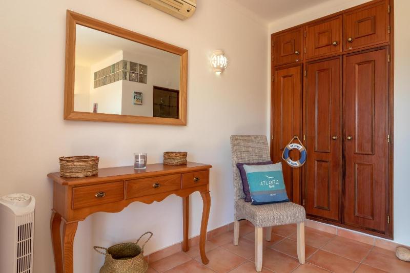 Front line townhouse Face la mer in Ferragudo luxury sea views - image 27
