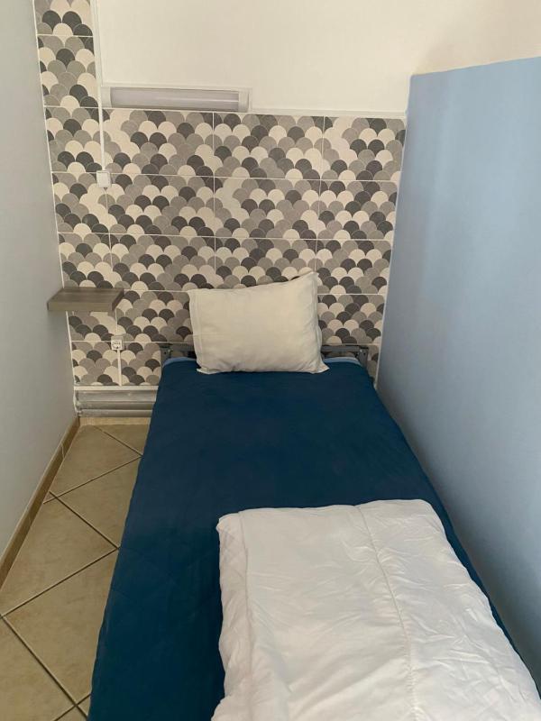Lagos Marina Guest House - image 13