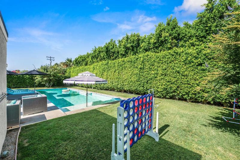 Nova Mae charming 3-bedroom with private pool in sunny Palm Springs CA - image 49