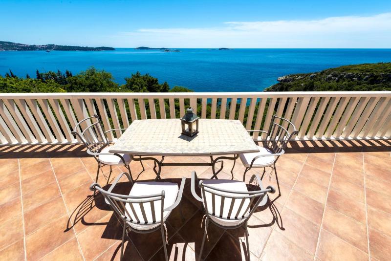 Luxury villa with a swimming pool Soline Dubrovnik - 3548 - image 5
