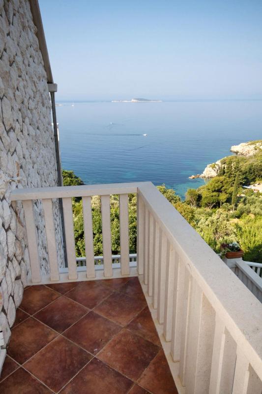 Luxury villa with a swimming pool Soline Dubrovnik - 3548 - image 3