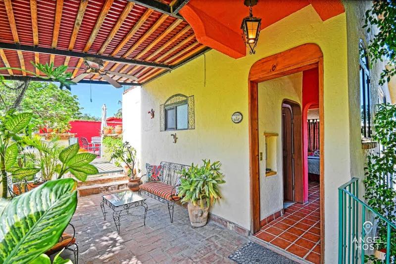 Suite Steps from Malecon Beach Dining Stripe - image 9