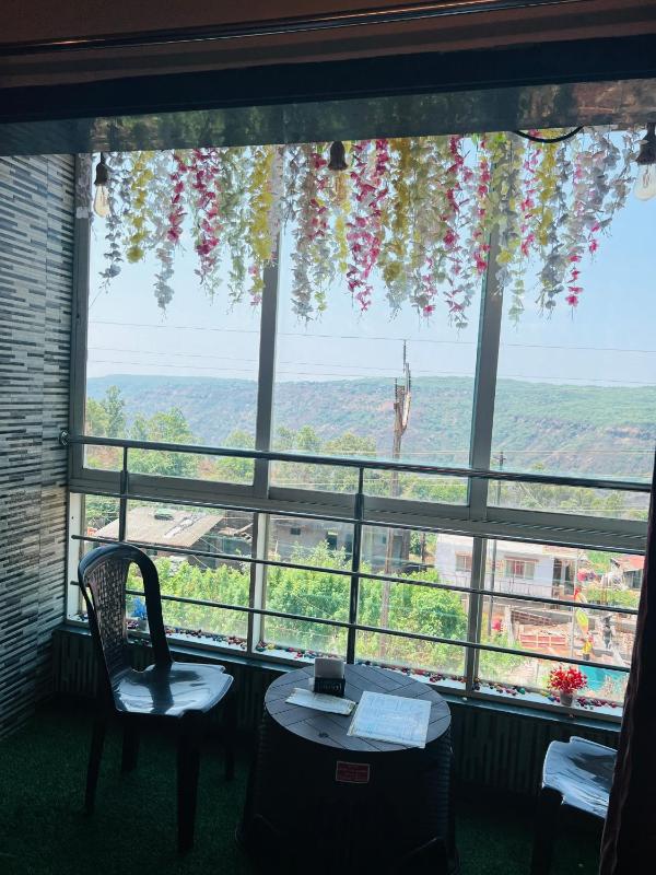 Hotel Nisha - image 29