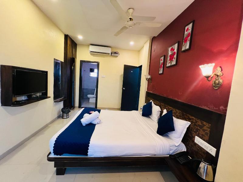 Hotel Nisha - image 15