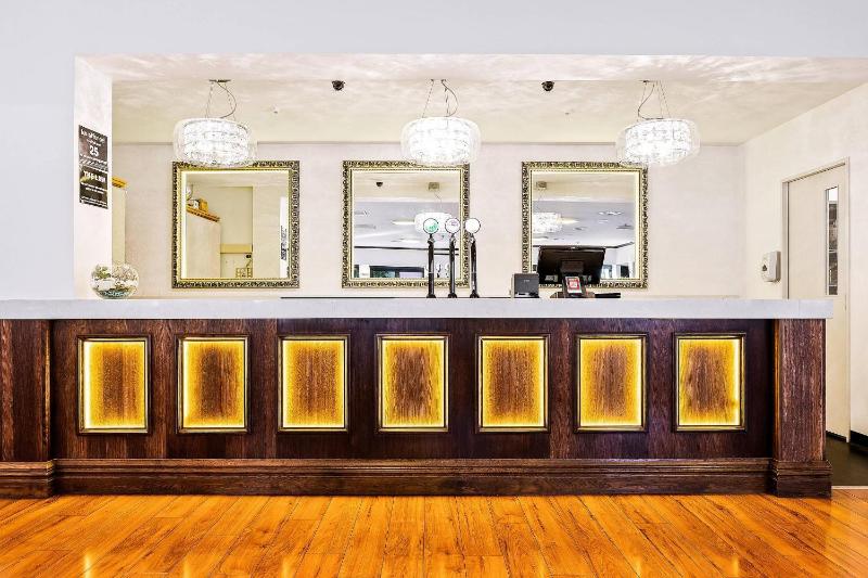 Hotel Elms Christchurch an Ascend Collection Hotel - image 46
